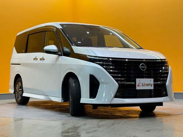 日産 セレナ ２．０ ハイウェイスターＶ R5年 (近畿) 99