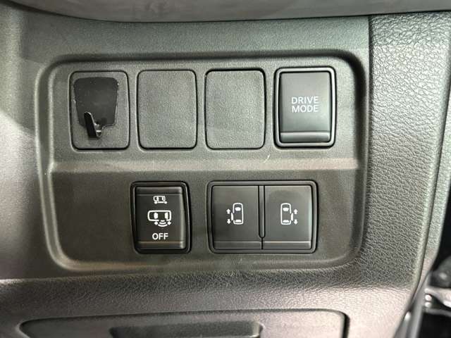 日産 セレナ １．２ Ｅ－ＰＯＷＥＲ ハイウェイスター Ｖ R3年 (近畿) 99