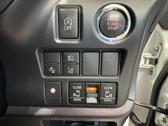 トヨタ ヴォクシー ２．０ ＺＳ 煌ＩＩ H30年 (近畿) 99