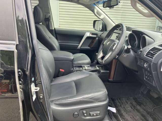 トヨタ ランドクルーザープラド ２．８ ＴＸ Ｌパッケージ ディーゼルターボ ４ＷＤ H27年 () 99