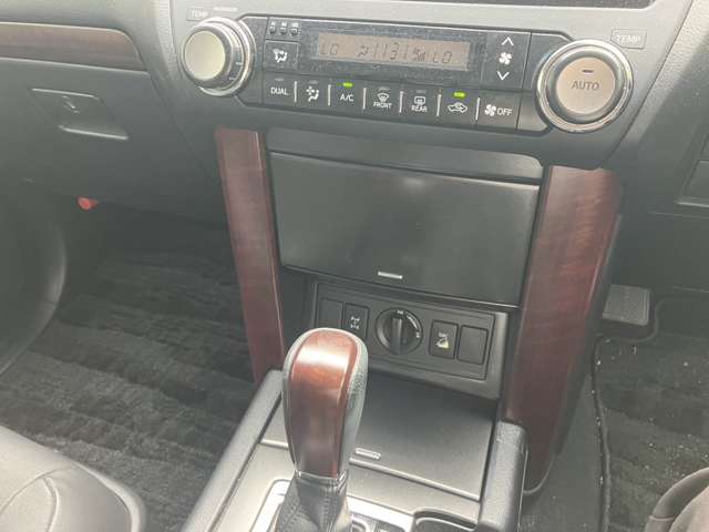 トヨタ ランドクルーザープラド ２．８ ＴＸ Ｌパッケージ ディーゼルターボ ４ＷＤ H27年 () 99