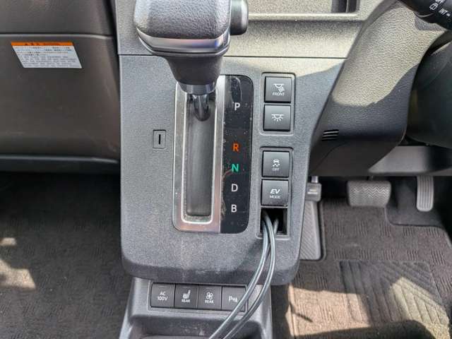 トヨタ ＪＰＮ　ＴＡＸＩ １．５ タクミ R7年 (近畿) 99