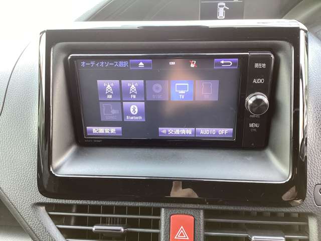 トヨタ ノア ２．０ ＳＩ ＷＸＢ H28年 (近畿) 99