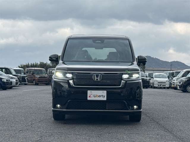 ホンダ ステップワゴン　ハイブリッド ２．０ Ｅ：ＨＥＶ スパーダ R8年 (近畿) 99
