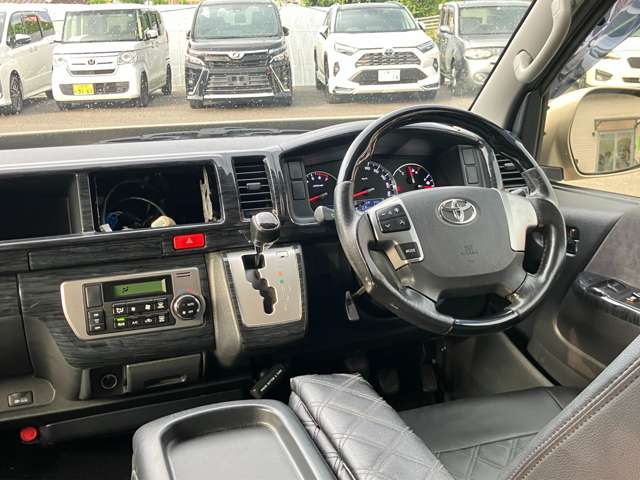 トヨタ ハイエースワゴン ２．７ ＧＬ ロング ミドルルーフ H27年 (中国) 99