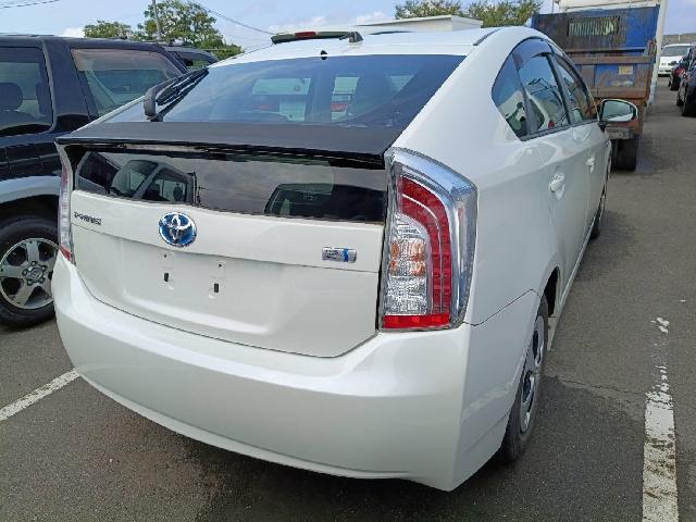 トヨタ プリウス １．８ Ｓ H24年 () 99