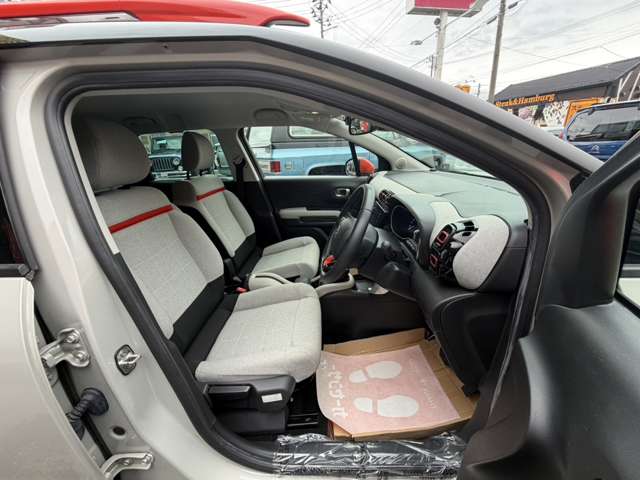 シトロエン Ｃ３　エアクロス　ＳＵＶ シャイン R2年 (東北) 99