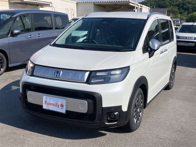 ホンダ フリード　ハイブリッド １．５ Ｅ：ＨＥＶ クロスター R8年 (東海) 99