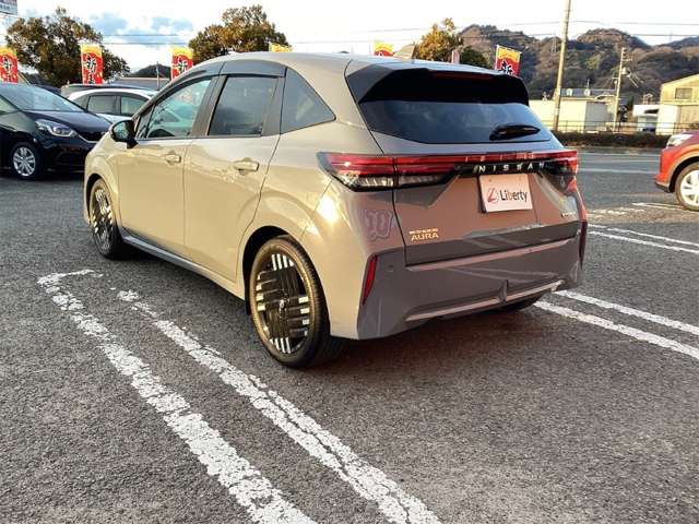 日産 ノートオーラ １．２ Ｇ レザーエディション R7年 (近畿) 99