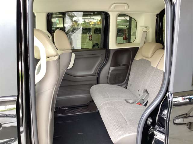 ホンダ Ｎ　ＢＯＸ ６６０ Ｇ R4年 (近畿) 99