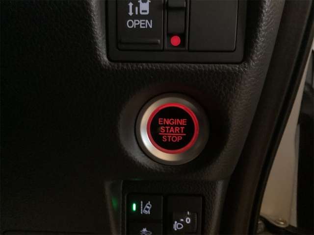 ホンダ Ｎ　ＢＯＸ カスタム ６６０ Ｌ R5年 (近畿) 99