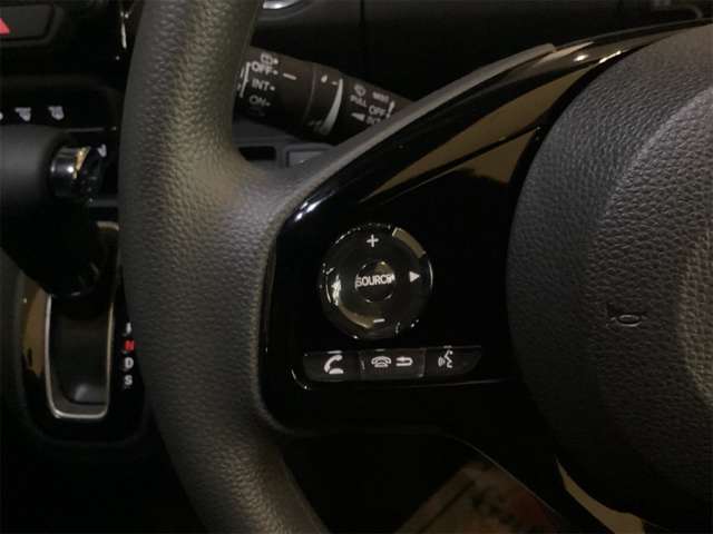 ホンダ Ｎ　ＢＯＸ カスタム ６６０ Ｌ R5年 (近畿) 99