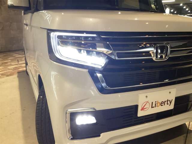 ホンダ Ｎ　ＢＯＸ カスタム ６６０ Ｌ R5年 (近畿) 99