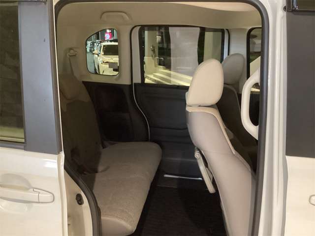 ホンダ Ｎ　ＢＯＸ ６６０ Ｌ R4年 (近畿) 99