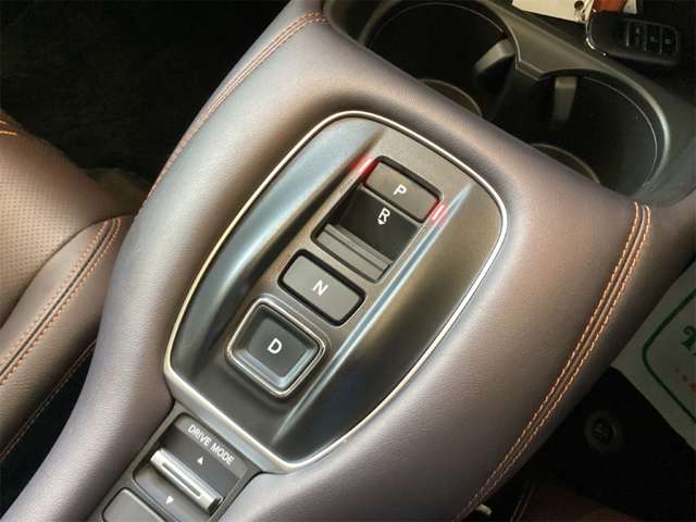 ホンダ ＺＲ－Ｖ ２．０ Ｅ：ＨＥＶ Ｚ R7年 (近畿) 99