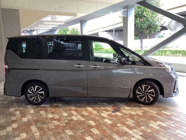 日産 セレナ ２．０ ハイウェイスター Ｖ R3年 (近畿) 99