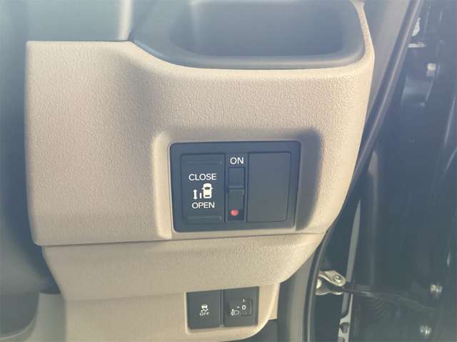 ホンダ Ｎ　ＢＯＸ ジョイ ６６０ モノトーン R8年 (近畿) 99