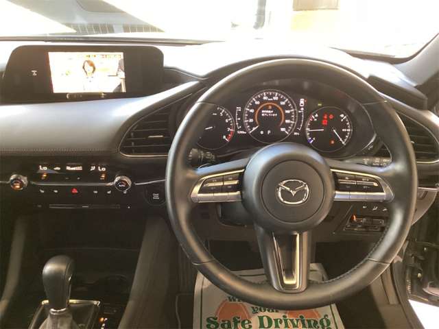 マツダ ＭＡＺＤＡ３　ファストバック ２．０ ２０Ｓ ブラックトーンエディション R4年 (近畿) 99