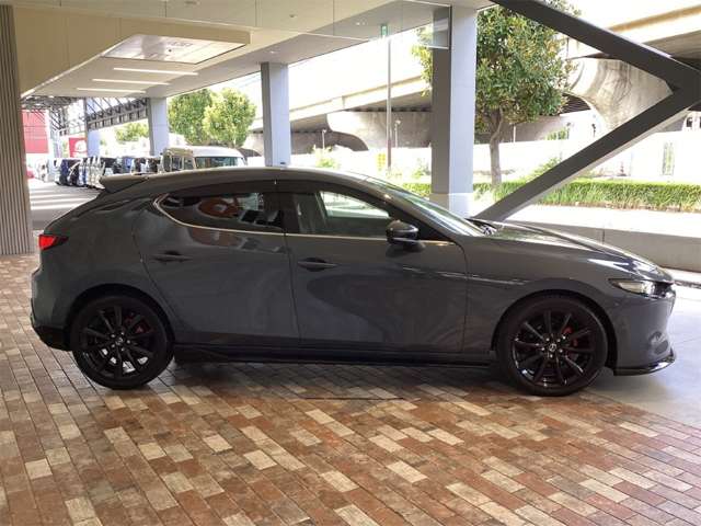 マツダ ＭＡＺＤＡ３　ファストバック ２．０ ２０Ｓ ブラックトーンエディション R4年 (近畿) 99