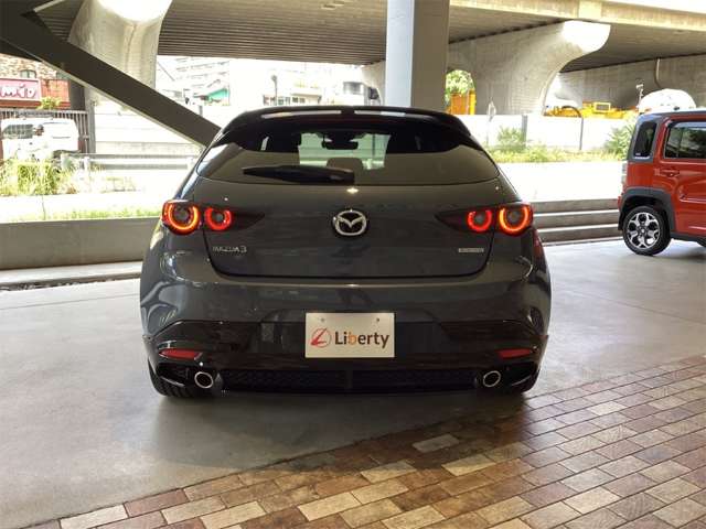 マツダ ＭＡＺＤＡ３　ファストバック ２．０ ２０Ｓ ブラックトーンエディション R4年 (近畿) 99