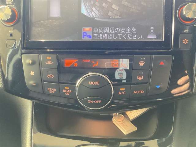 日産 セレナ ２．０ ハイウェイスター Ｓ－ＨＹＢＲＩＤ アドバンストセーフティ パッケージ H27年 (近畿) 99
