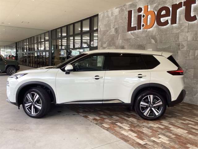 日産 エクストレイル １．５ Ｇ Ｅ－４ＯＲＣＥ ４ＷＤ R5年 (近畿) 99