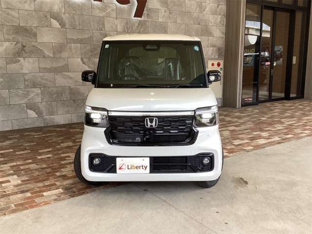 ホンダ Ｎ　ＢＯＸ カスタム ６６０ ブラック スタイル R8年 (近畿) 99