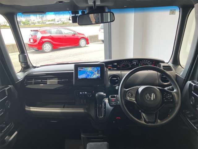 ホンダ Ｎ　ＢＯＸ カスタム ６６０ Ｌ R4年 (近畿) 99