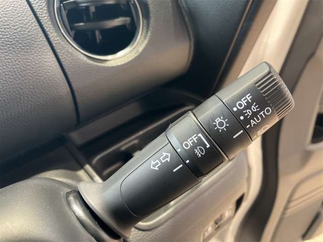 ホンダ Ｎ　ＢＯＸ カスタム ６６０ Ｌ R4年 (近畿) 99