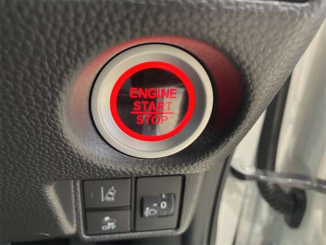 ホンダ Ｎ　ＢＯＸ カスタム ６６０ Ｌ R4年 (近畿) 99