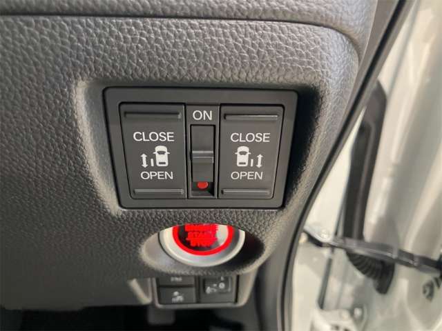 ホンダ Ｎ　ＢＯＸ カスタム ６６０ Ｌ R4年 (近畿) 99