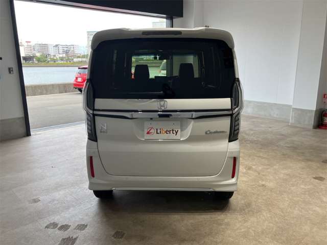 ホンダ Ｎ　ＢＯＸ カスタム ６６０ Ｌ R4年 (近畿) 99