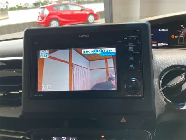ホンダ Ｎ　ＢＯＸ カスタム ６６０ Ｌ R4年 (近畿) 99