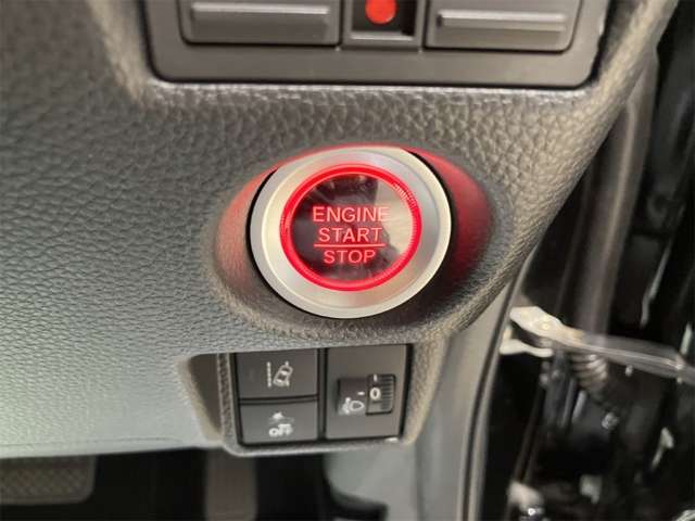 ホンダ Ｎ　ＢＯＸ カスタム ６６０ Ｌ R4年 (近畿) 99
