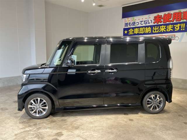 ホンダ Ｎ　ＢＯＸ カスタム ６６０ Ｌ R4年 (近畿) 99