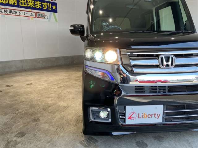 ホンダ Ｎ　ＢＯＸ ６６０ カスタムＧ ＳＳパッケージ H29年 (近畿) 99
