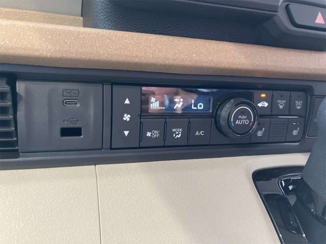 ホンダ Ｎ　ＢＯＸ ６６０ ファッションスタイル モノトーン R8年 (近畿) 99