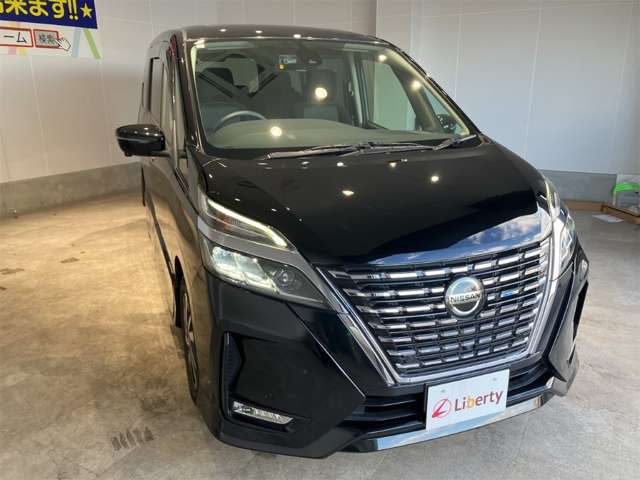 日産 セレナ ２．０ ハイウェイスター Ｖ R3年 (近畿) 99