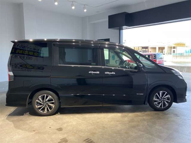 日産 セレナ ２．０ ハイウェイスター Ｖ R3年 (近畿) 99