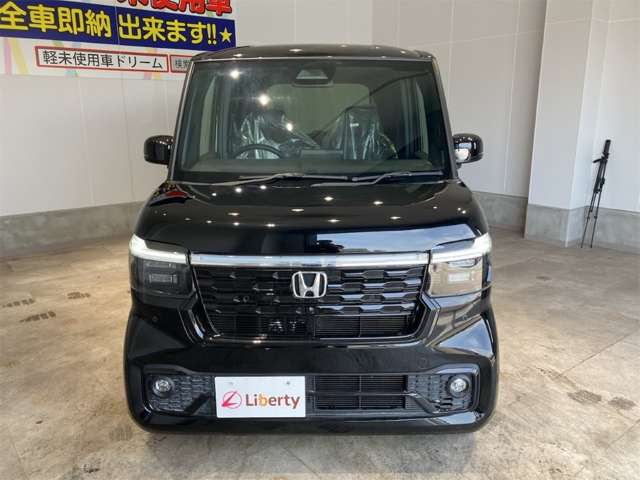 ホンダ Ｎ　ＢＯＸ カスタム ６６０ ブラック スタイル R8年 (近畿) 99