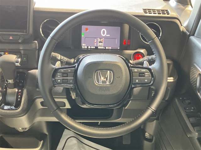 ホンダ Ｎ　ＢＯＸ カスタム ６６０ ターボ R8年 (近畿) 99