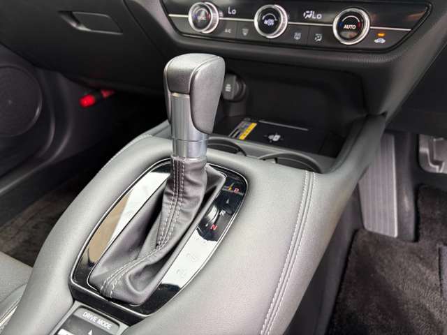ホンダ ＺＲ−Ｖ １．５ Ｘ R5年 () 99