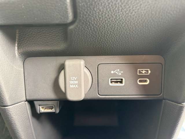 ホンダ ステップワゴン　ハイブリッド ２．０ Ｅ：ＨＥＶ スパーダ R4年 () 99