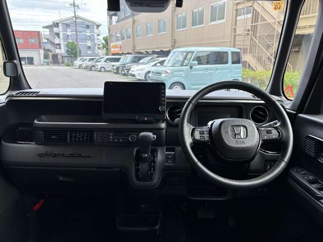ホンダ Ｎ　ＢＯＸ カスタム ６６０ コーディネートスタイル モノトーン R5年 () 99