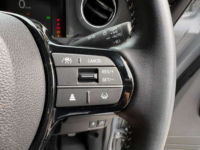 ホンダ Ｎ　ＢＯＸ カスタム ６６０ コーディネートスタイル モノトーン R5年 () 99