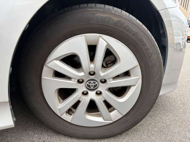 トヨタ プリウス １．８ Ｓ セーフティ プラス H30年 () 99
