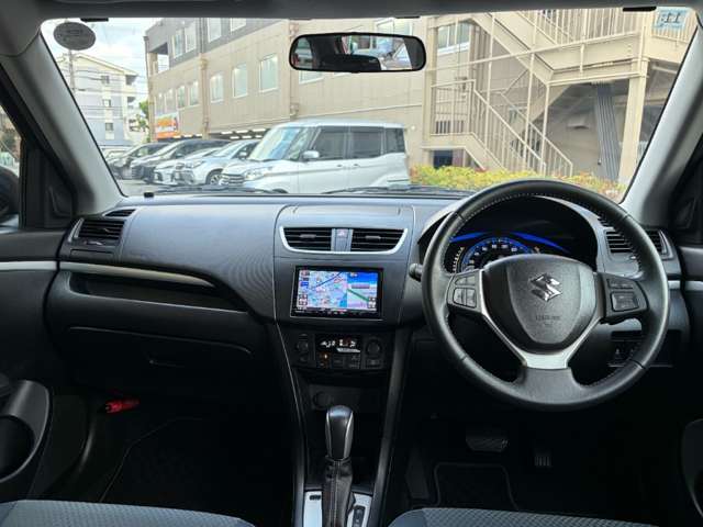 スズキ スイフト １．２ ＲＳ－ＤＪＥ H26年 (近畿) 99