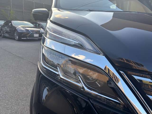 日産 セレナ ２．０ ハイウェイスター Ｖ R1年 (近畿) 99