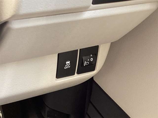 ホンダ Ｎ　ＢＯＸ ６６０ R8年 (近畿) 99