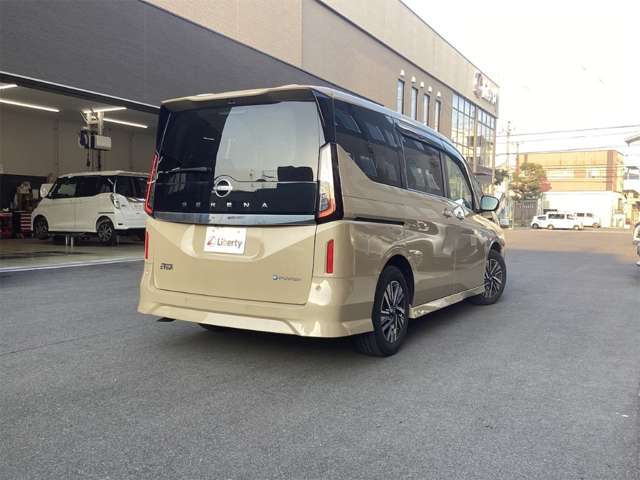 日産 セレナ １．４ Ｅ－ＰＯＷＥＲ ハイウェイスターＶ R5年 (近畿) 99